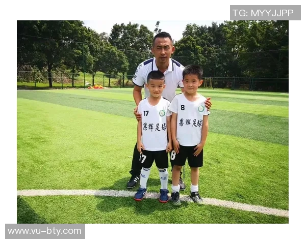 鲁能足球学校的教学质量与培养体系全面评析及学员发展前景探讨